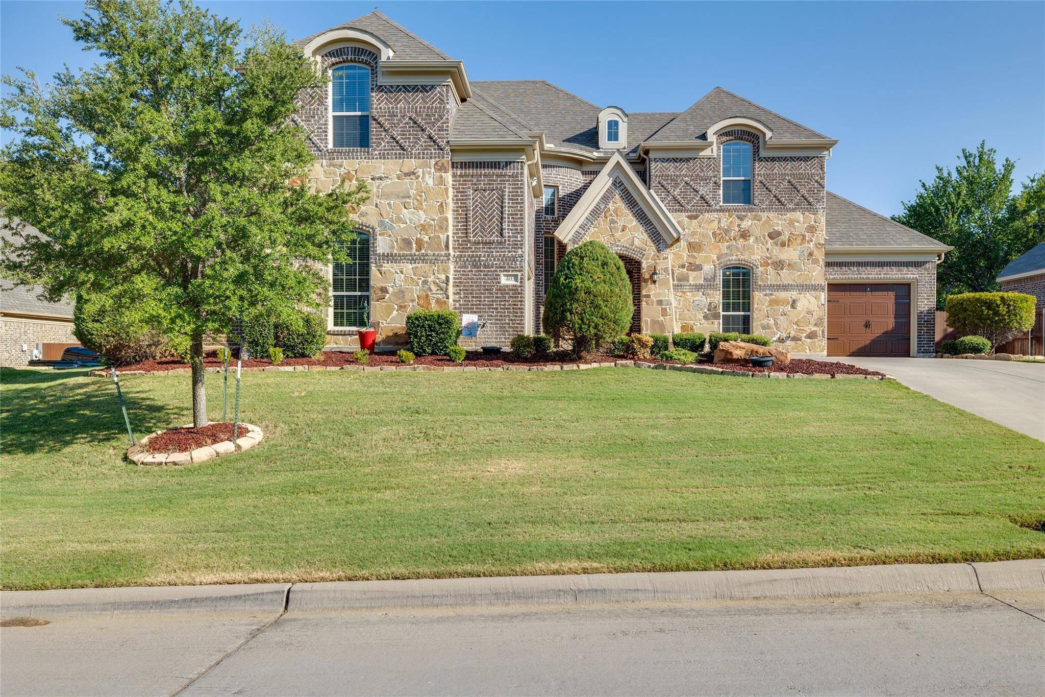 Mansfield, TX 76063,403 Clear Creek Drive