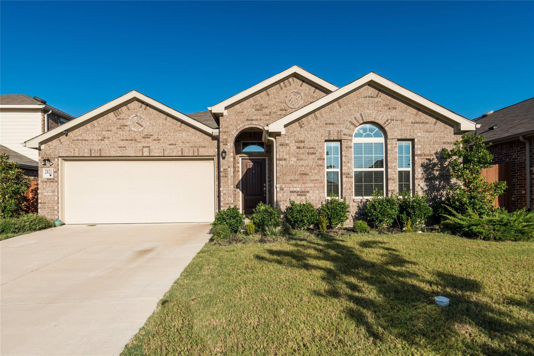 Heartland, TX 75126,2021 Windsong Drive