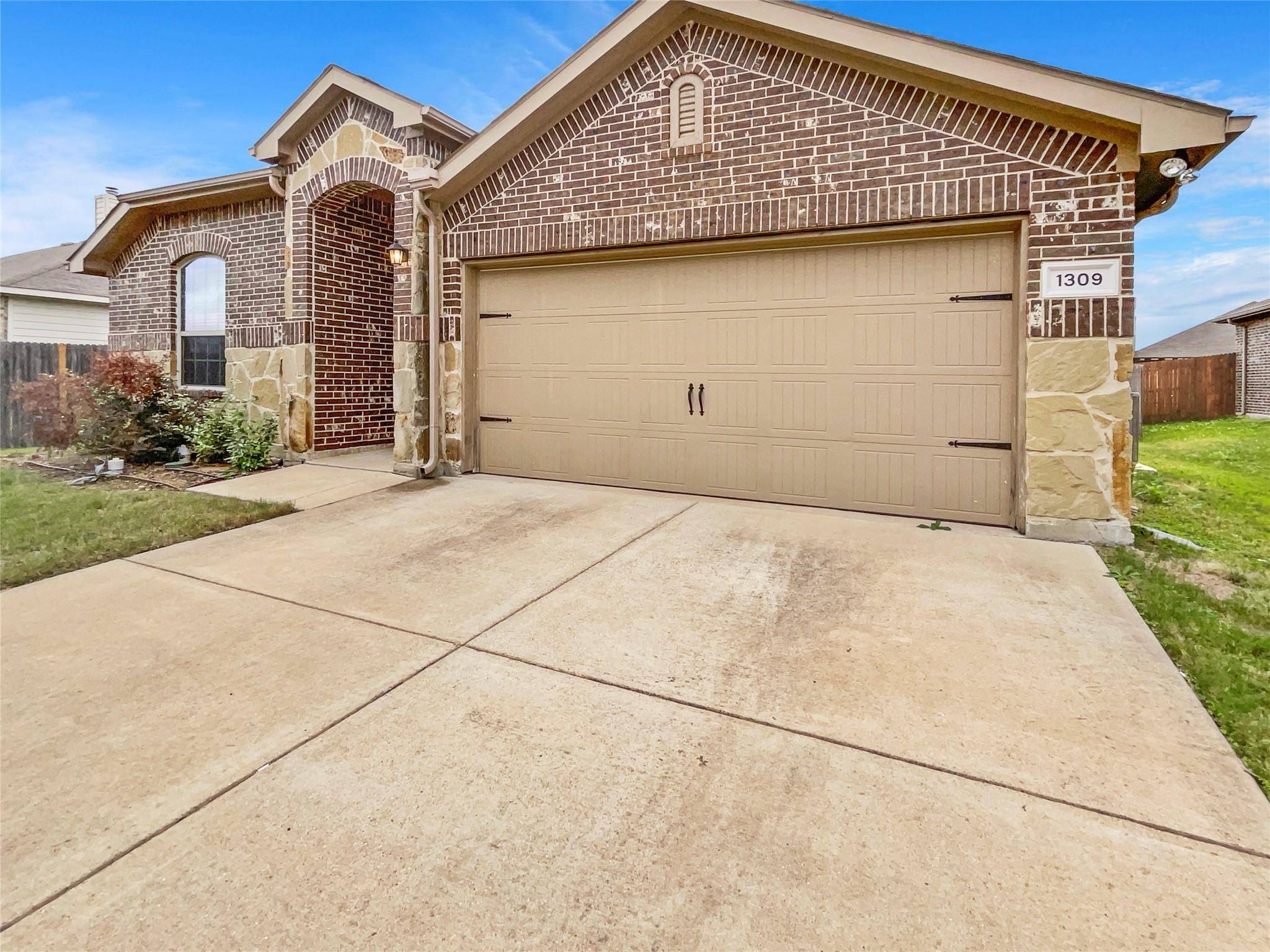 Burleson, TX 76028,1309 Shelley Drive