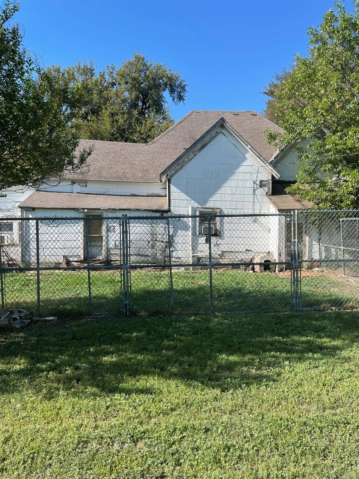 Godley, TX 76044,420 W Graham Avenue