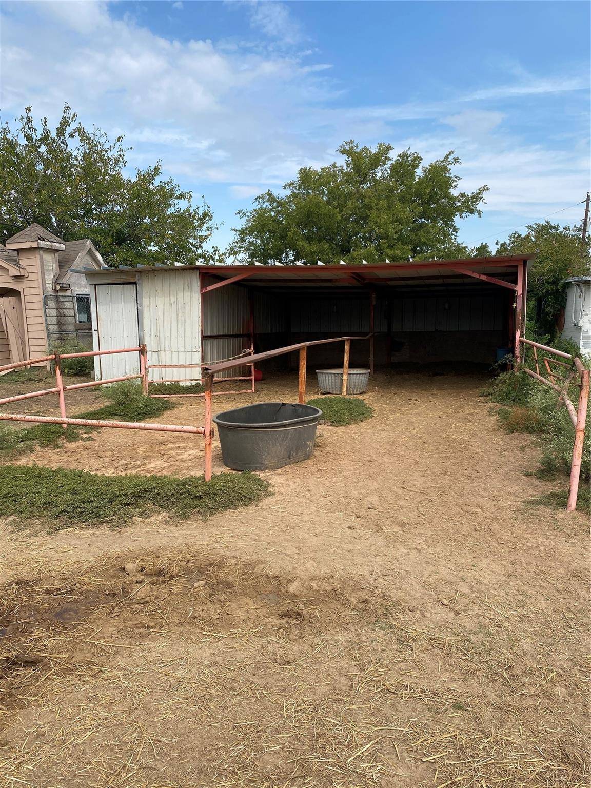 Alvarado, TX 76009,9410 Johns Road