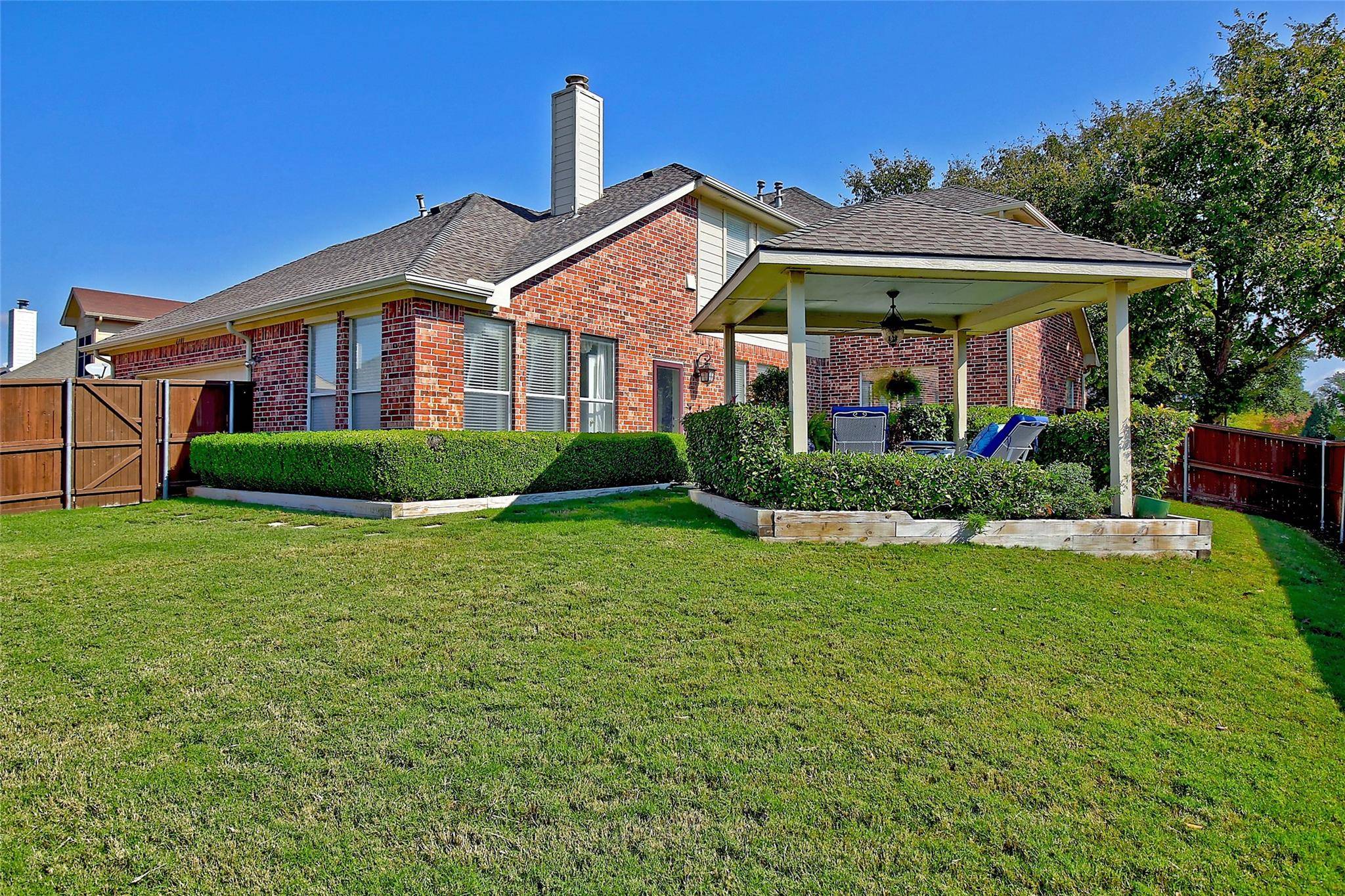 The Colony, TX 75056,6401 Maple Drive