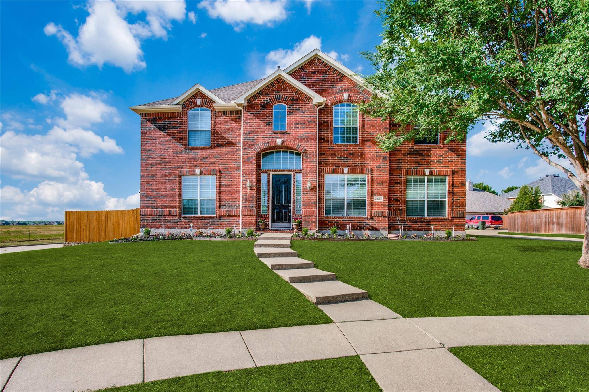 Plano, TX 75074,3420 Woodheights Court