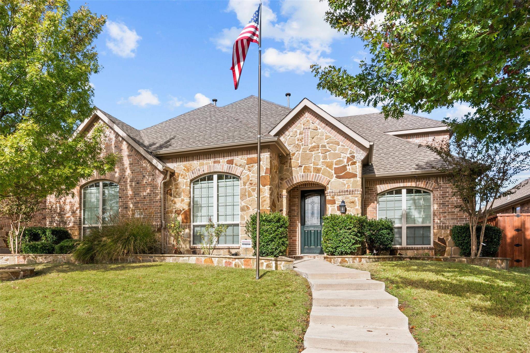 Sachse, TX 75048,3411 Meadow Bluff Lane