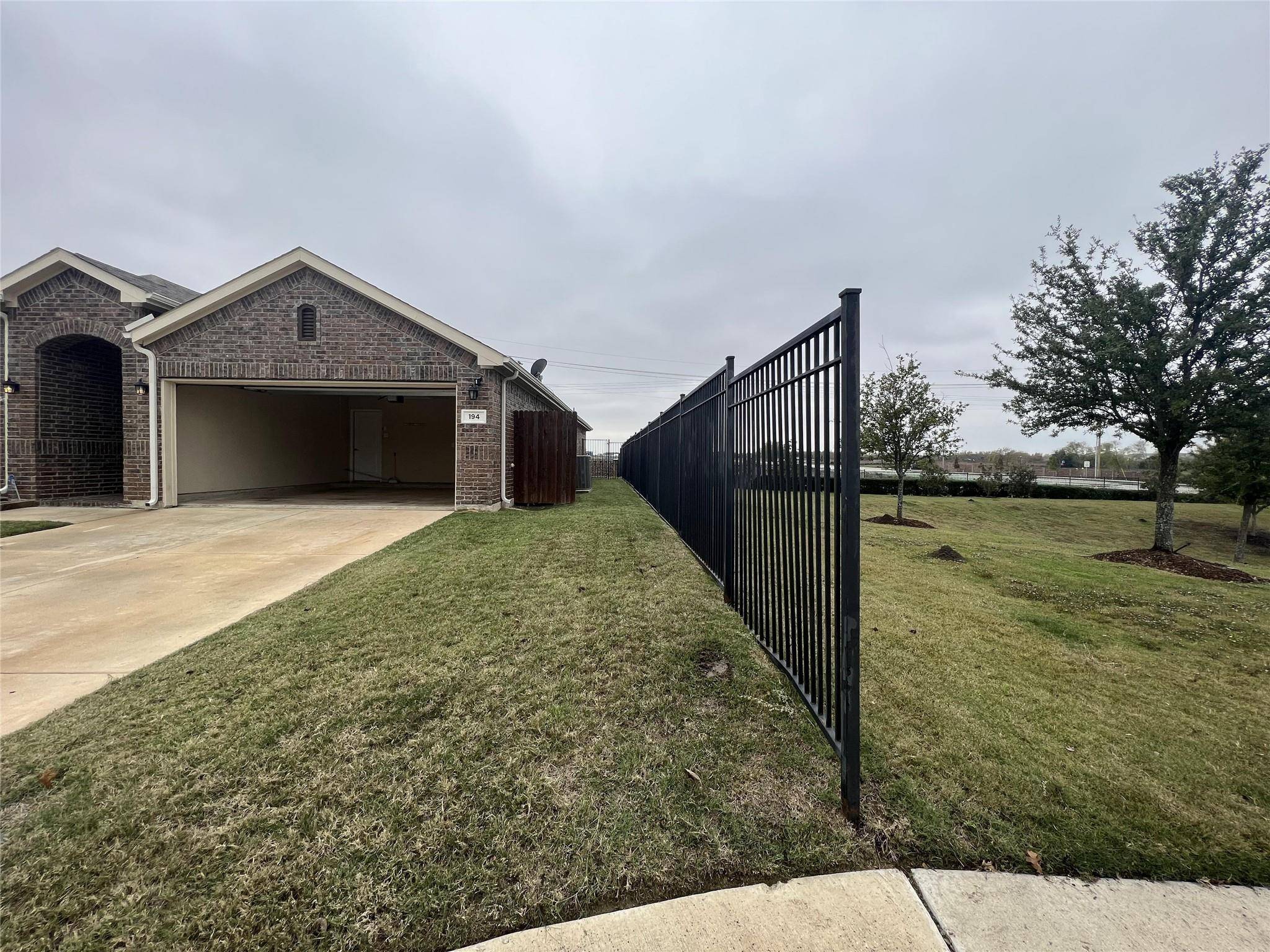 Fate, TX 75189,194 Cameron Drive