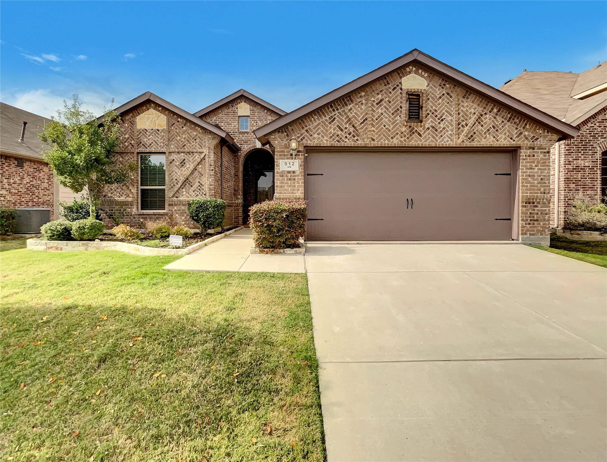 Little Elm, TX 75068,912 Goldenmist Drive