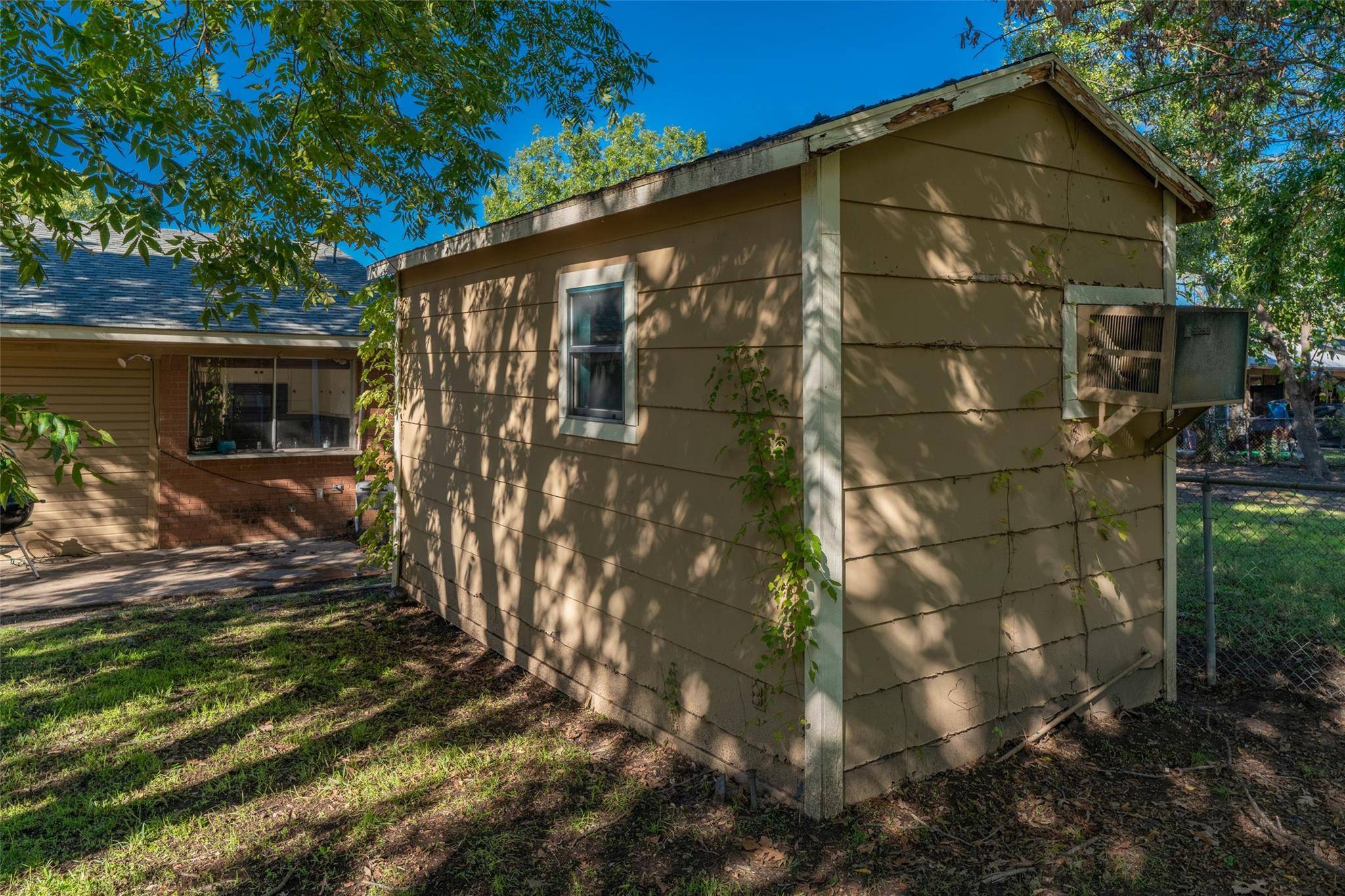 Greenville, TX 75402,6517 Woodchuck Drive