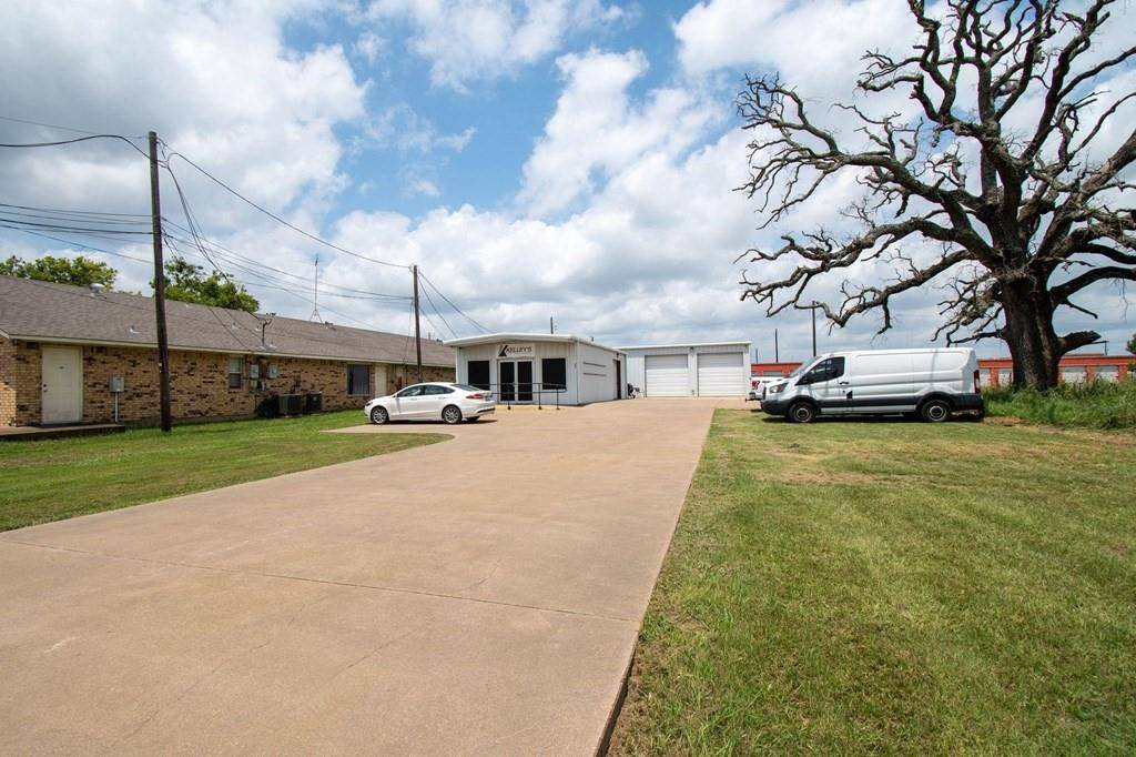 Gun Barrel City, TX 75156,521 N Gun Barrel Lane