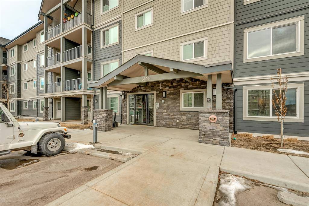 Calgary, AB T3N 0V2,181 Skyview Ranch MNR NE #3111