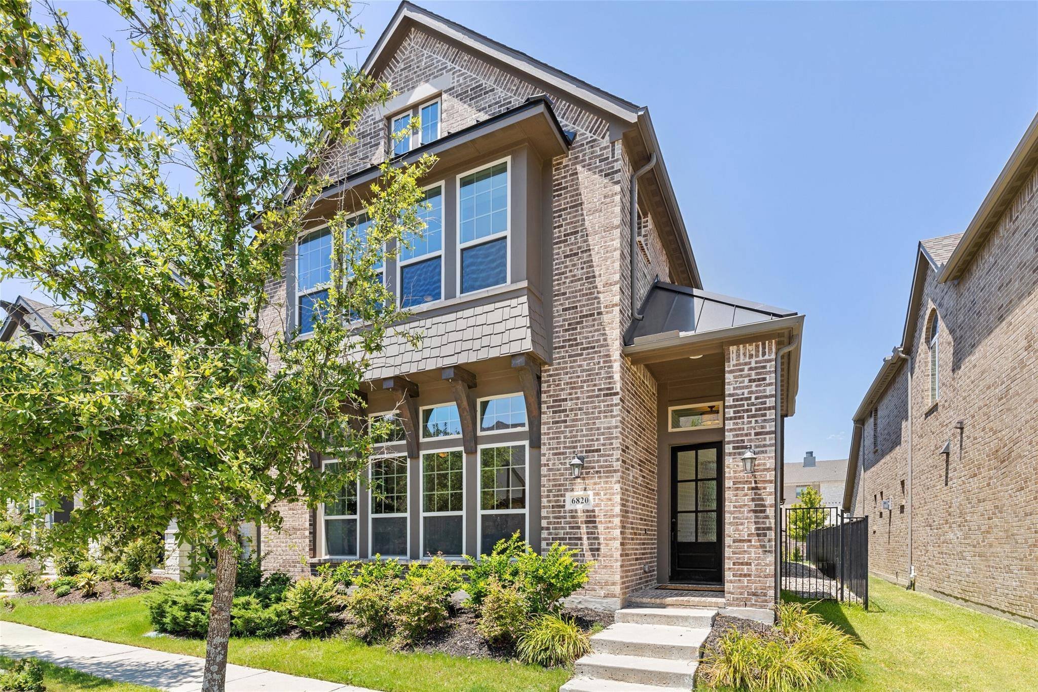 Mckinney, TX 75070,6820 Royal View Drive