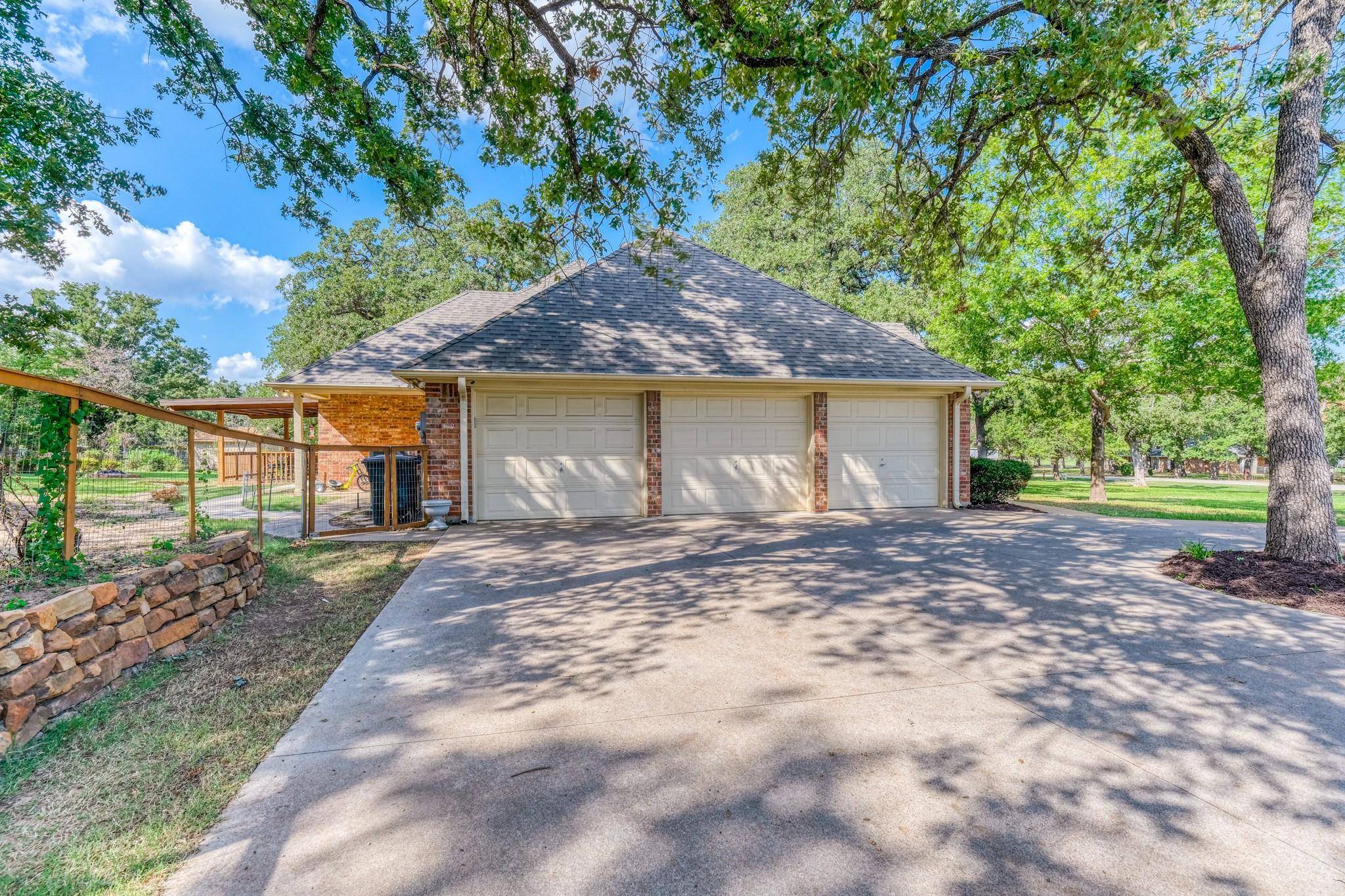 Weatherford, TX 76086,114 Ashley Lane