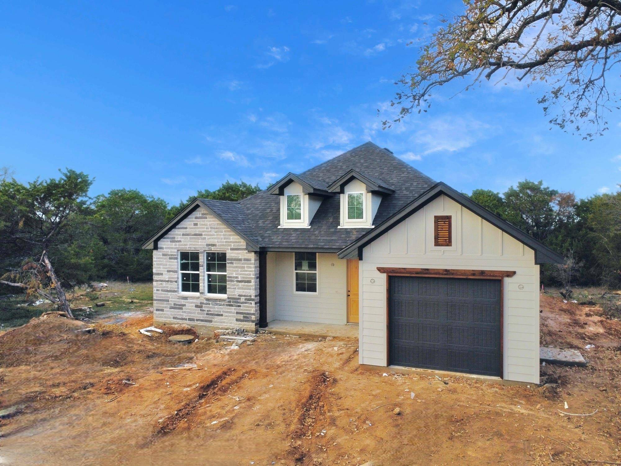 Granbury, TX 76048,5818 Barkridge Drive