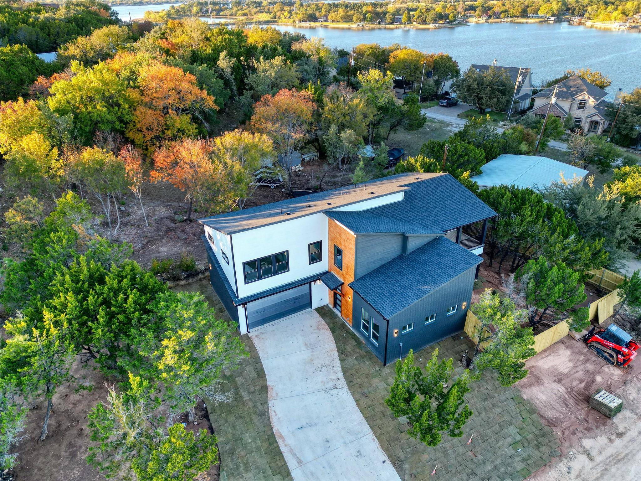 Granbury, TX 76048,5014 Enchanted Court