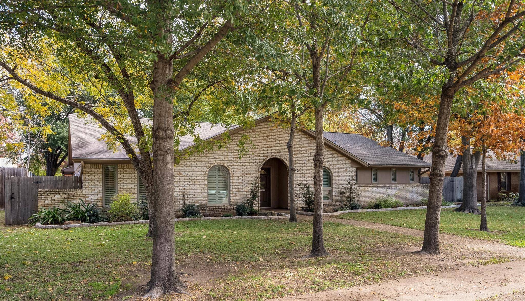 Irving, TX 75061,612 Tanglewood Drive S