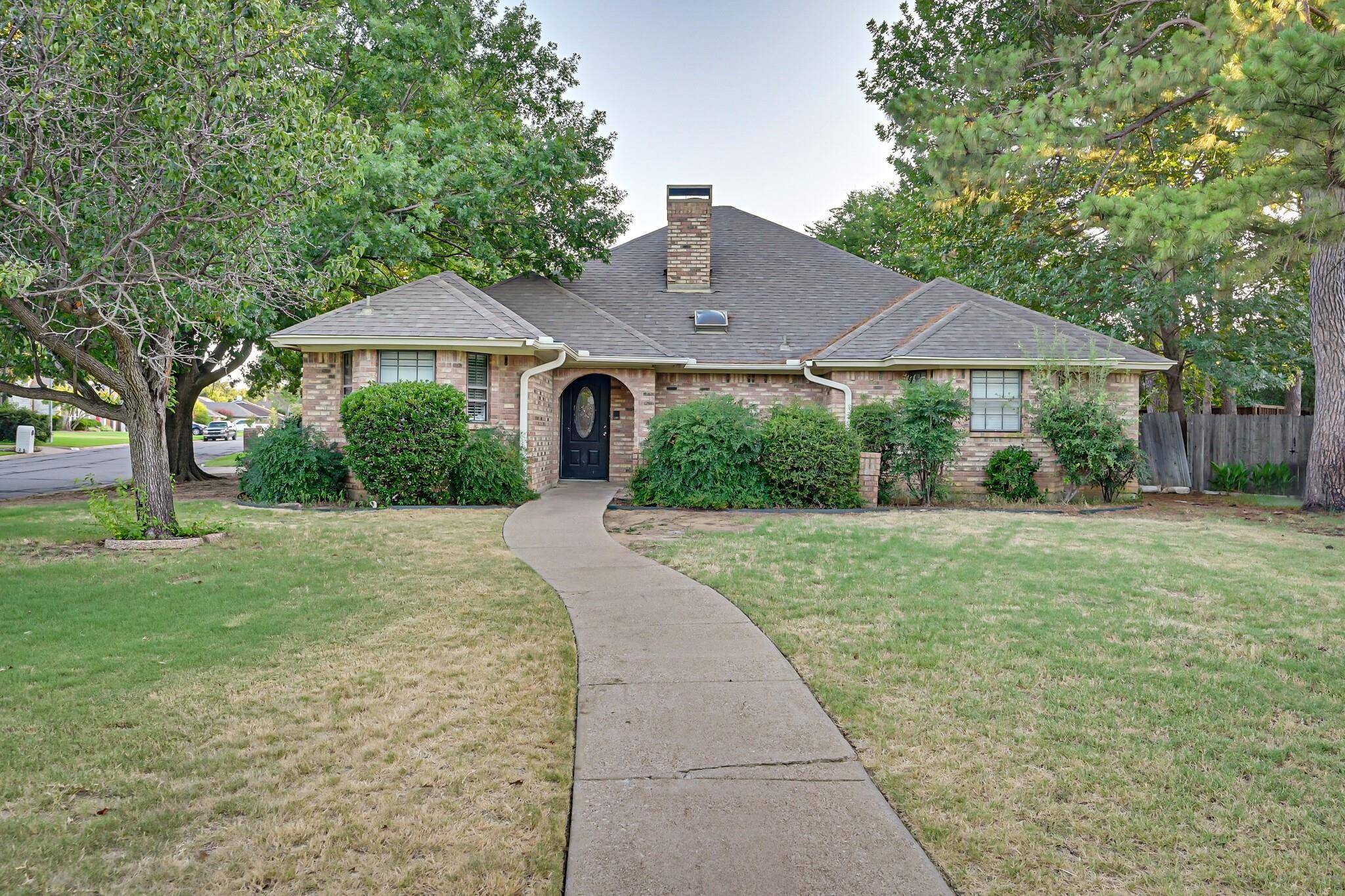 Mansfield, TX 76063,928 Kingston Drive