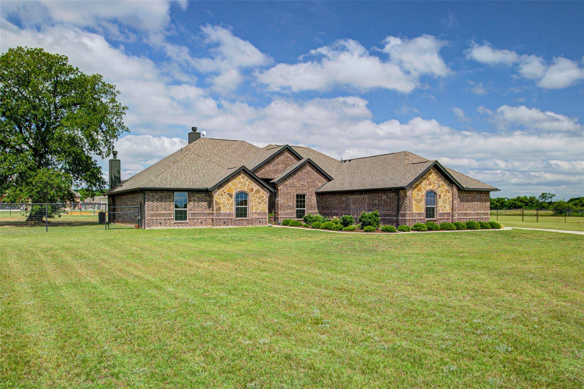 Springtown, TX 76082,205 Lavender Court