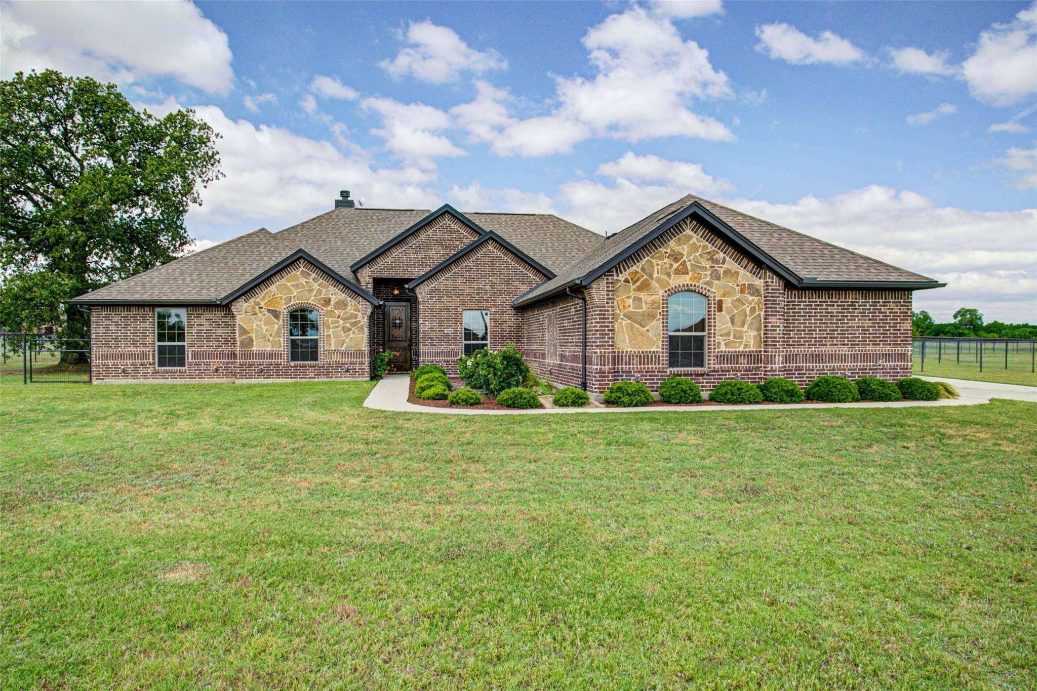 Springtown, TX 76082,205 Lavender Court