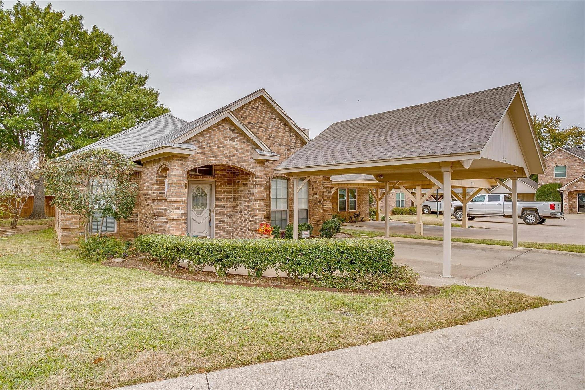 Arlington, TX 76015,2881 Inniswood Circle