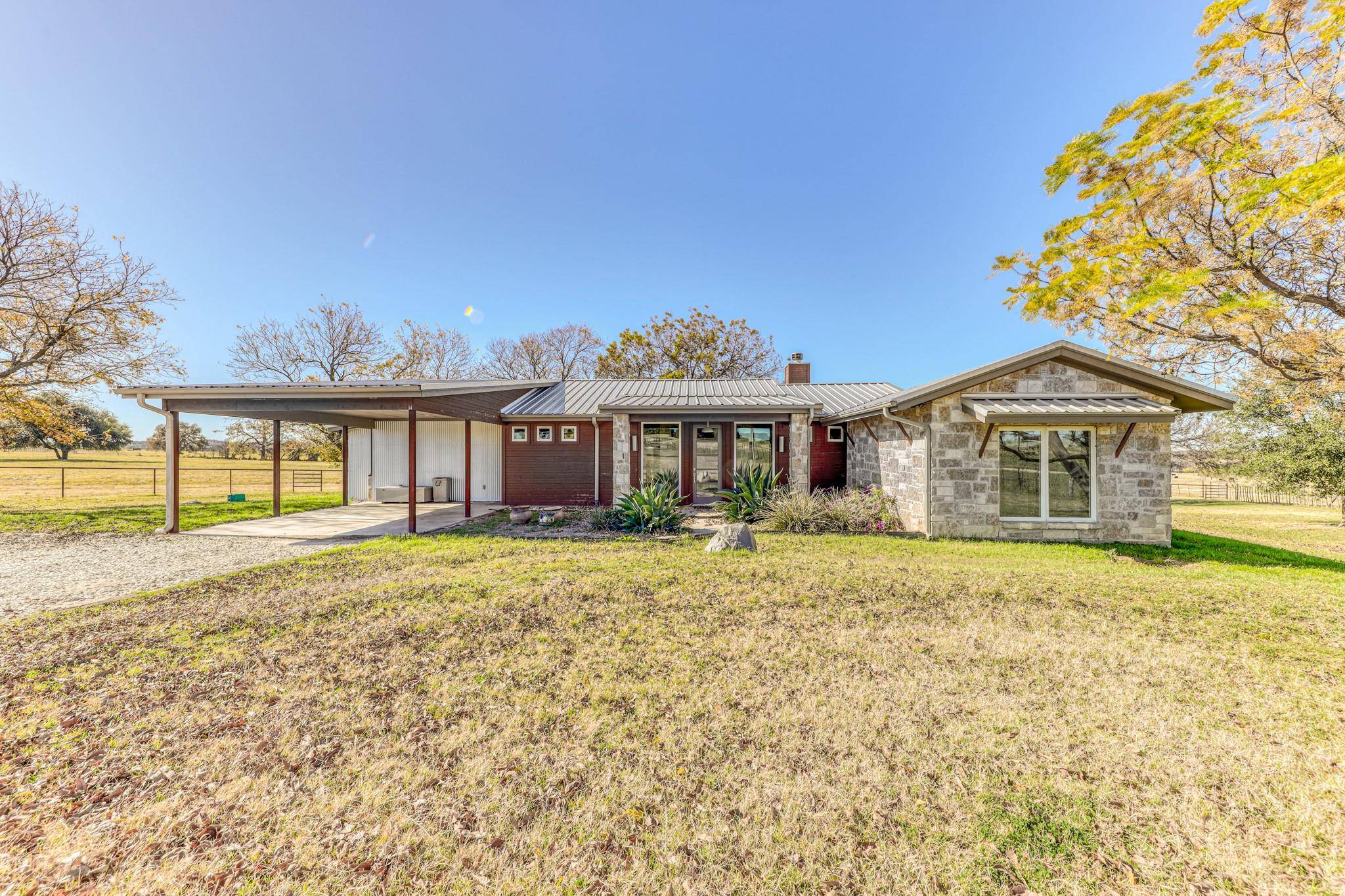 Lipan, TX 76462,17939 N Fm 1189