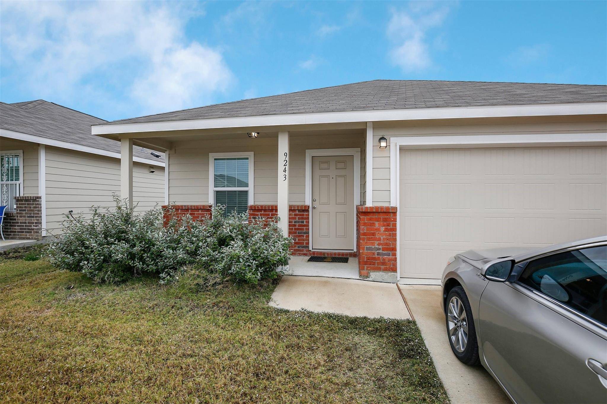 Dallas, TX 75227,9243 Marilyn Place