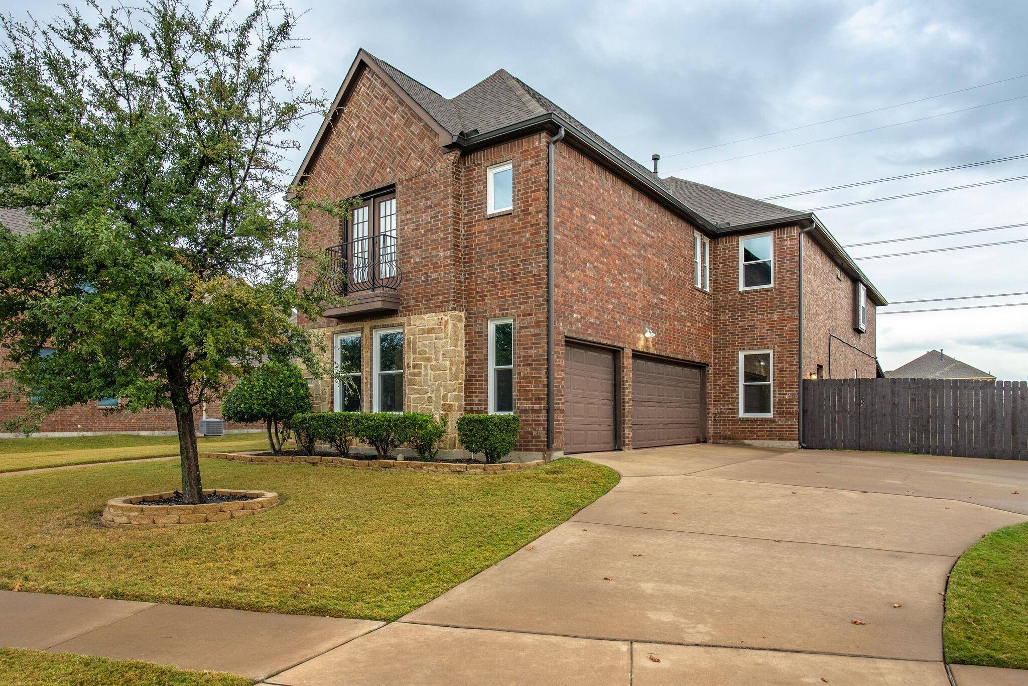 Grand Prairie, TX 75054,6843 Foghorn Lane