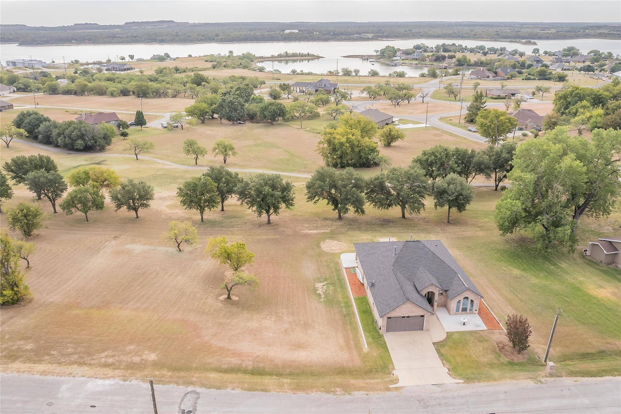 Runaway Bay, TX 76426,131 Lakeview Drive