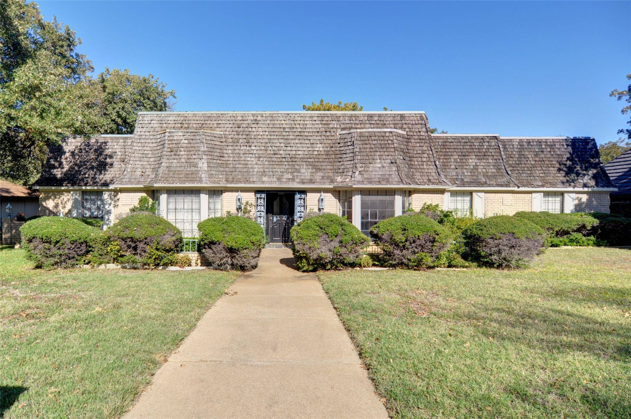 Fort Worth, TX 76112,6105 Lantana Lane