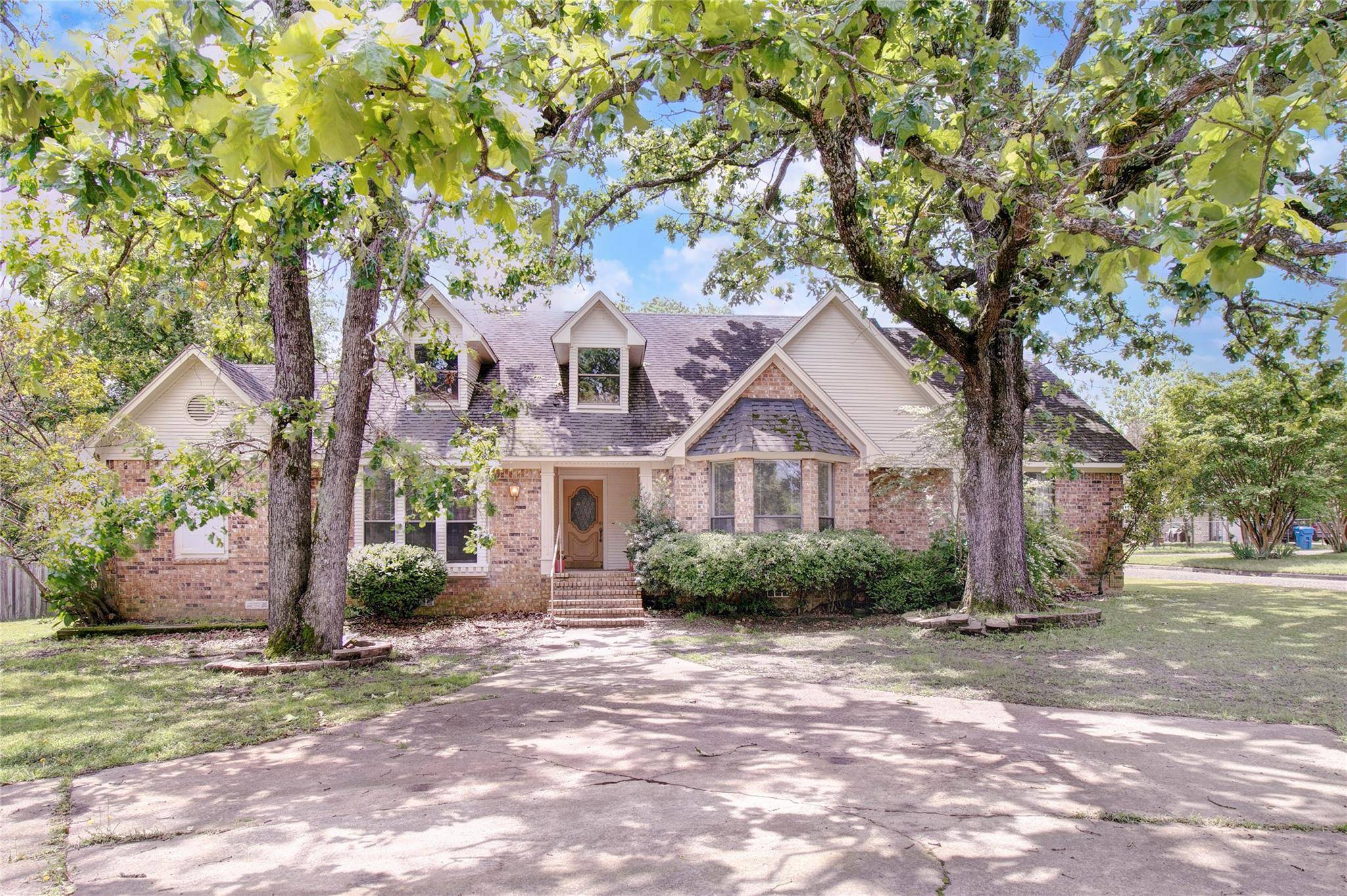 Mount Pleasant, TX 75455,602 Brookwood