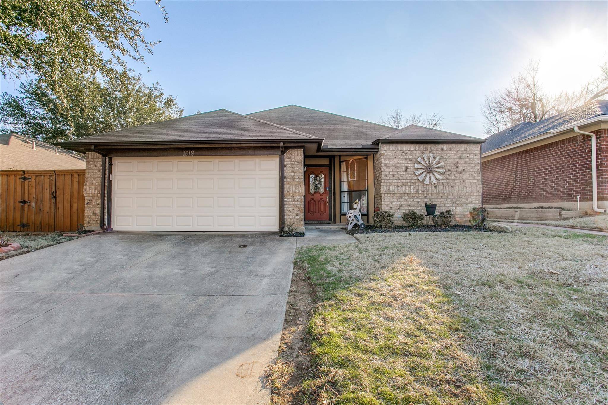 Grapevine, TX 76051,1519 Briarcrest Drive