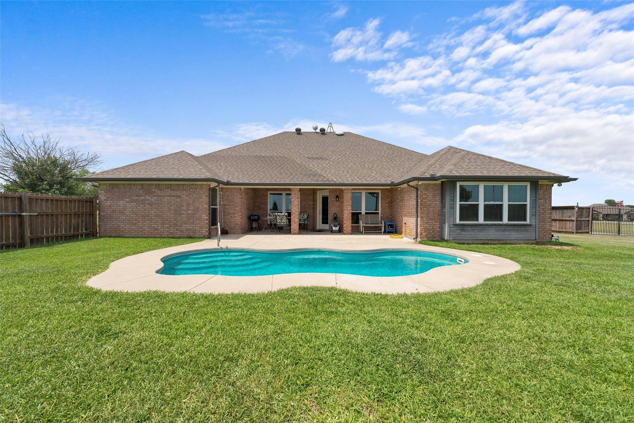 Rio Vista, TX 76093,413 Valley View Court