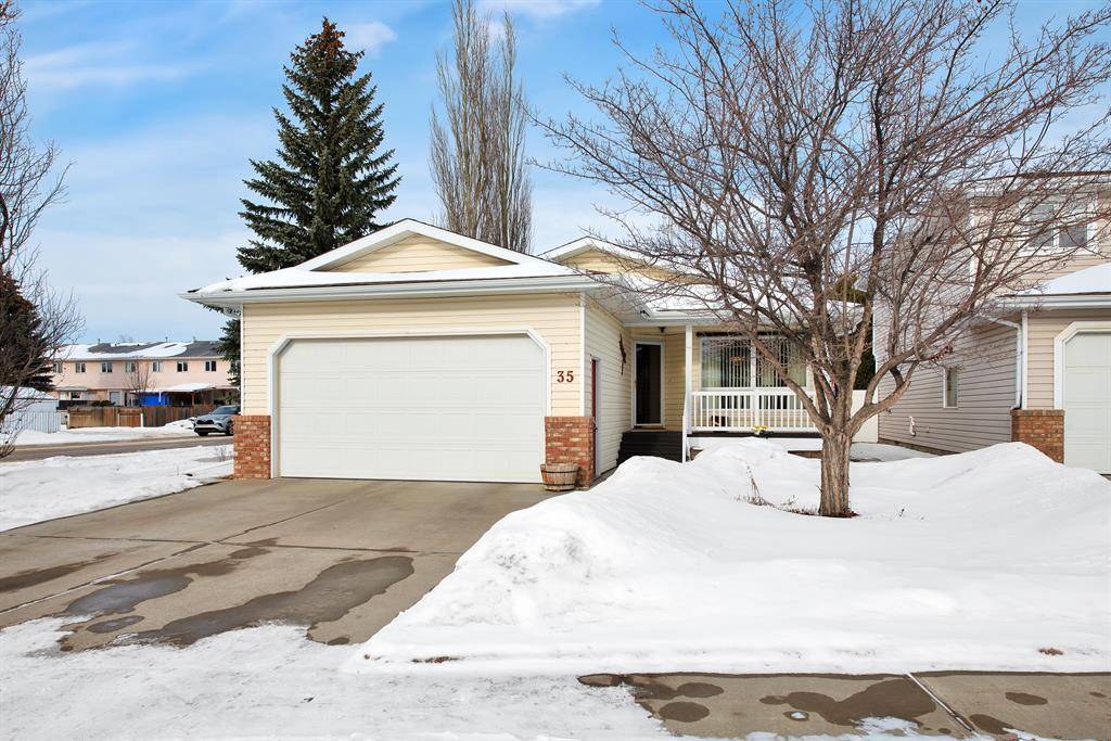 Red Deer, AB T4R 2N3,35 Dann Close