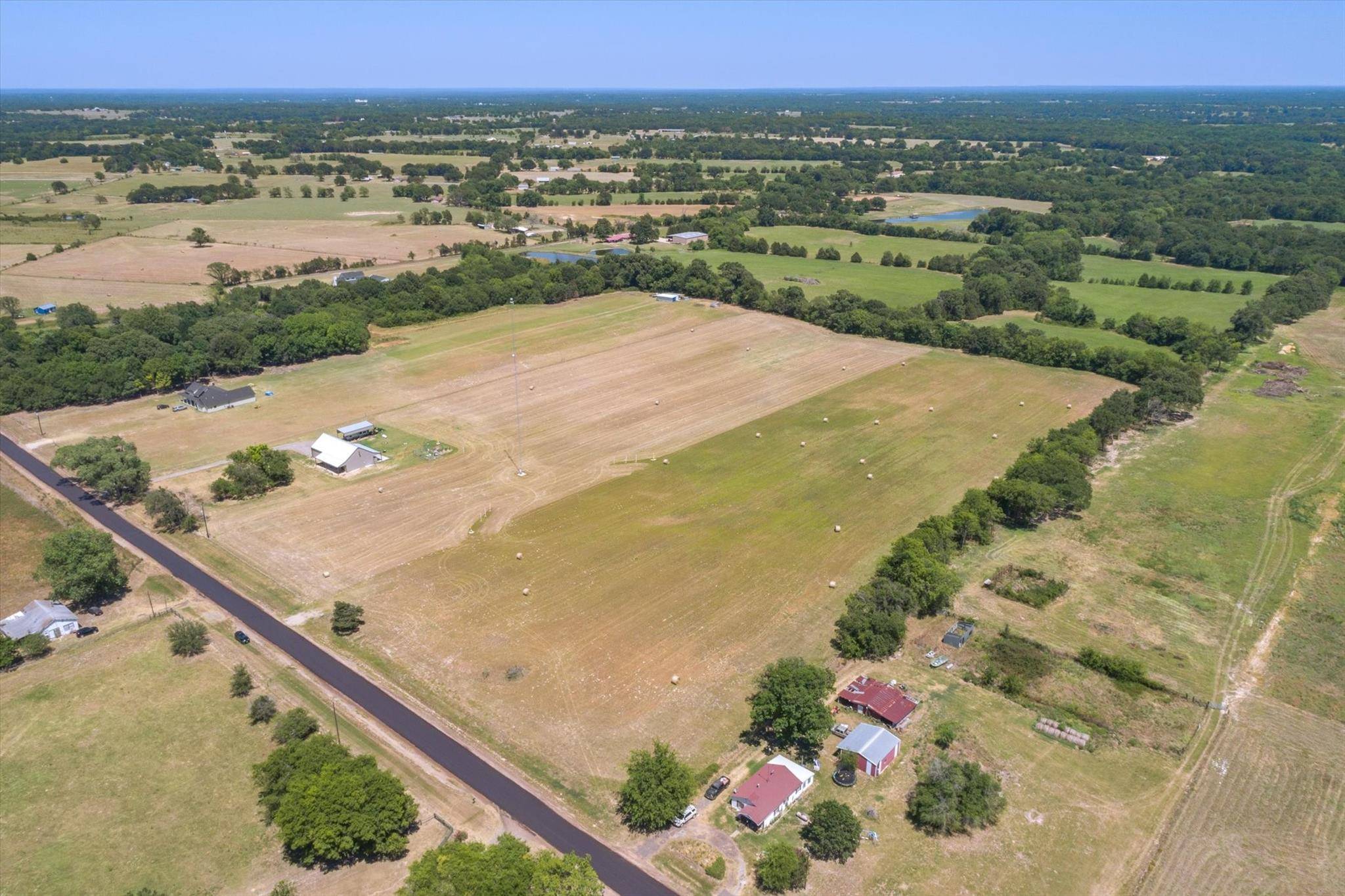 Grand Saline, TX 75140,3135 VZ County Road 1110