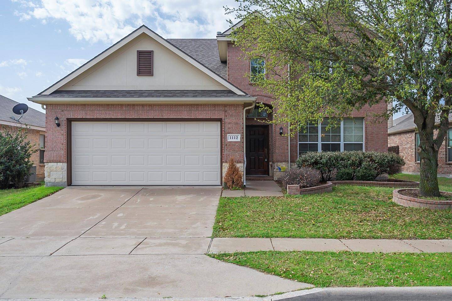 Little Elm, TX 75068,1112 Lake Hollow Drive