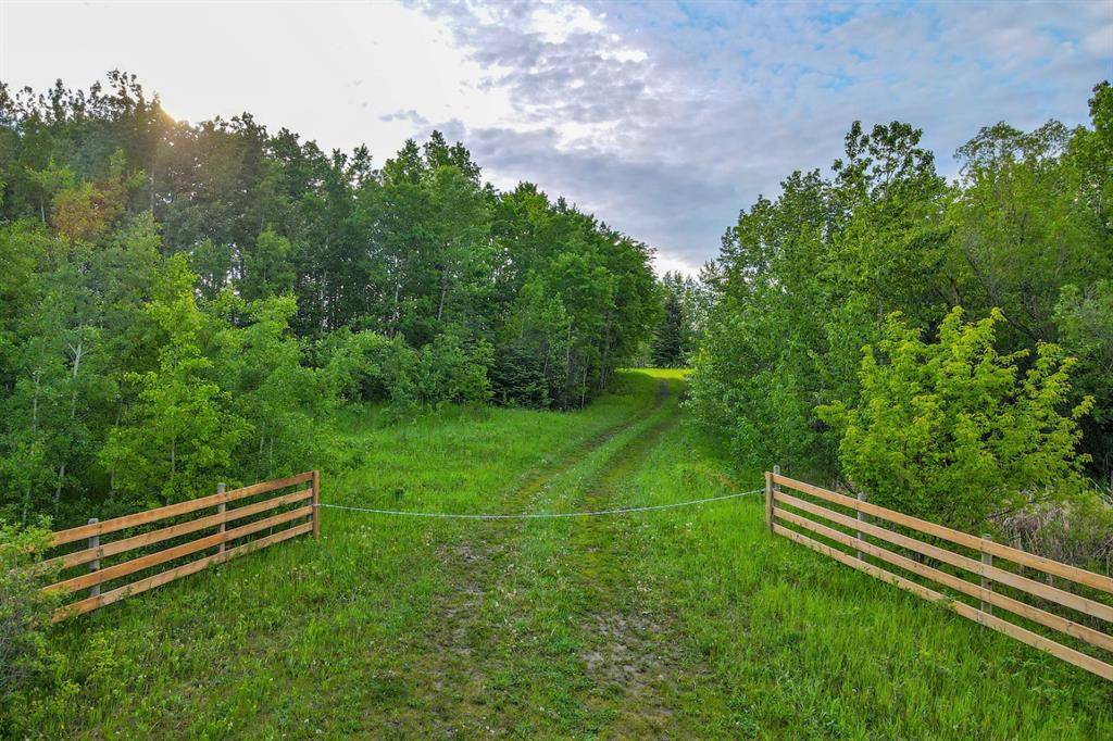 Rural Lacombe County, AB T0C 0J0,391500 Range Road 30