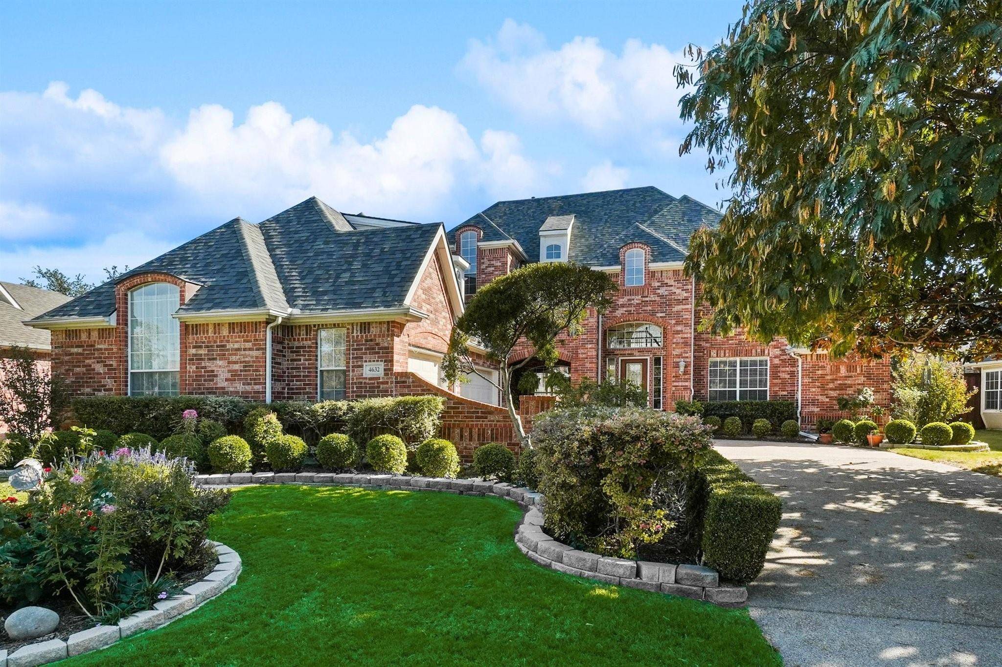 Plano, TX 75024,4632 Oak Shores Drive