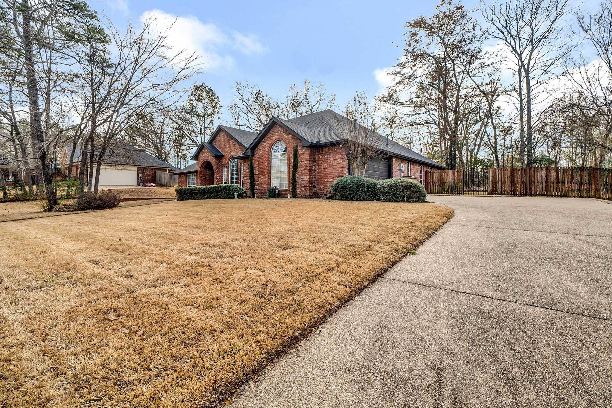 Tyler, TX 75703,1451 Frostwood Drive