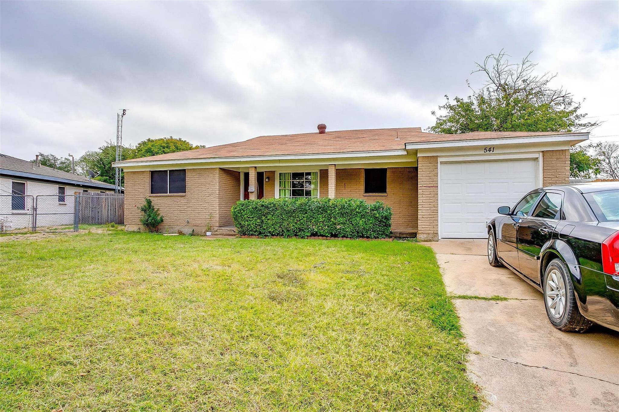 White Settlement, TX 76108,541 Grant Circle