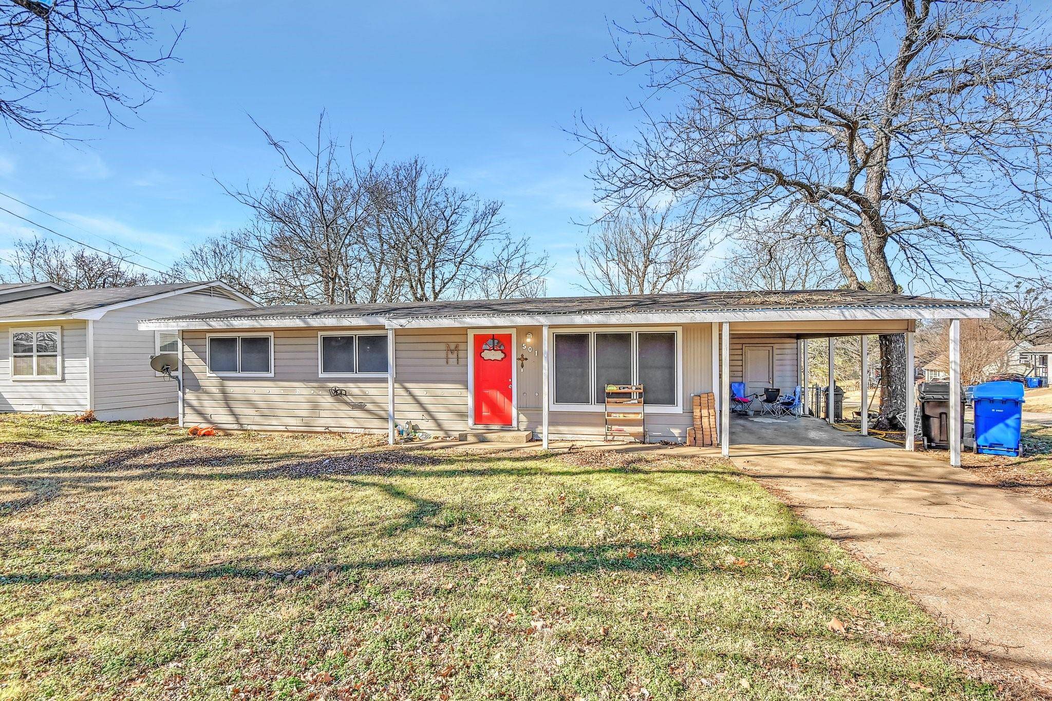 Denison, TX 75020,501 S Perry Avenue