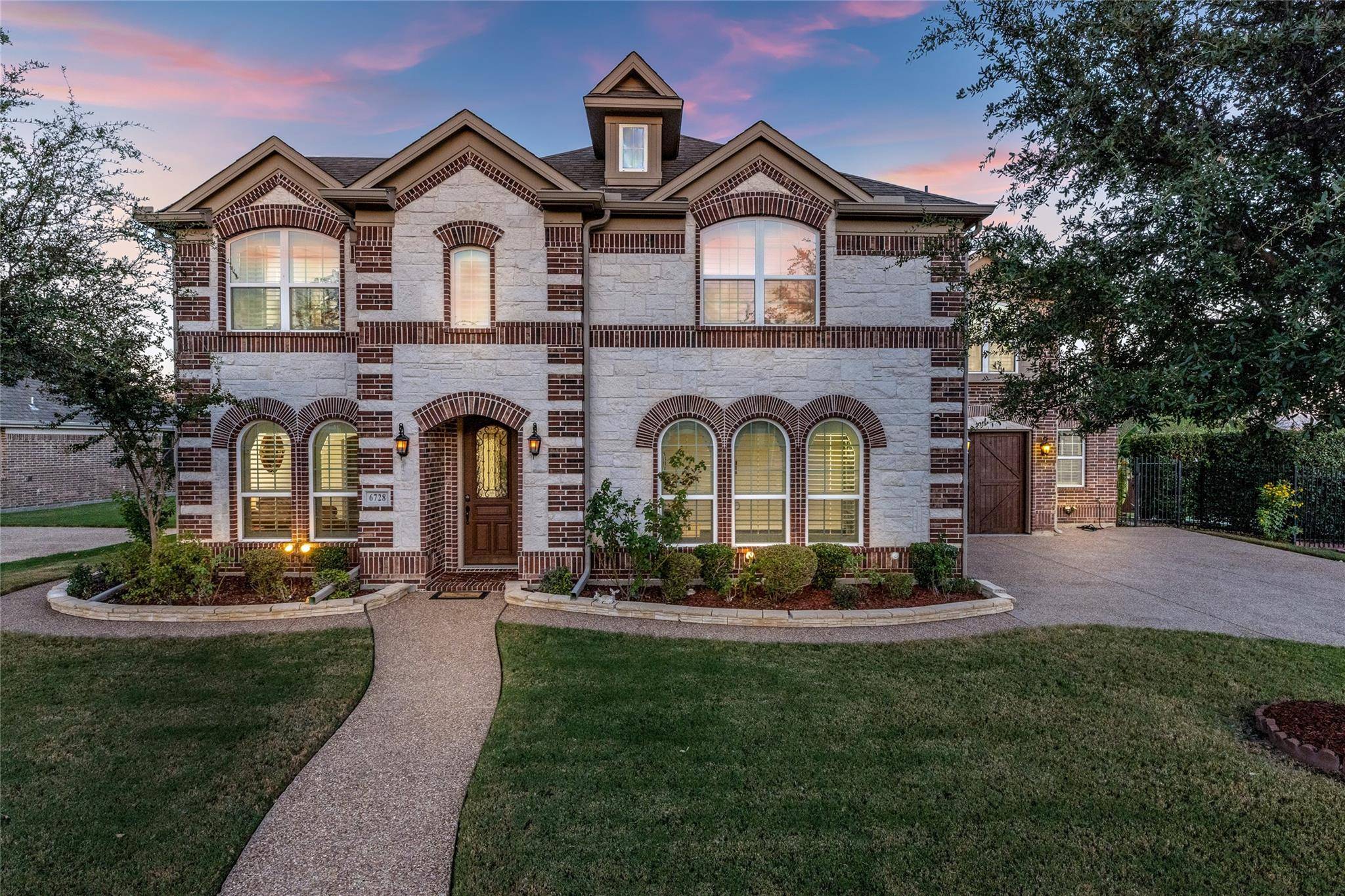 North Richland Hills, TX 76182,6728 S Fork Drive