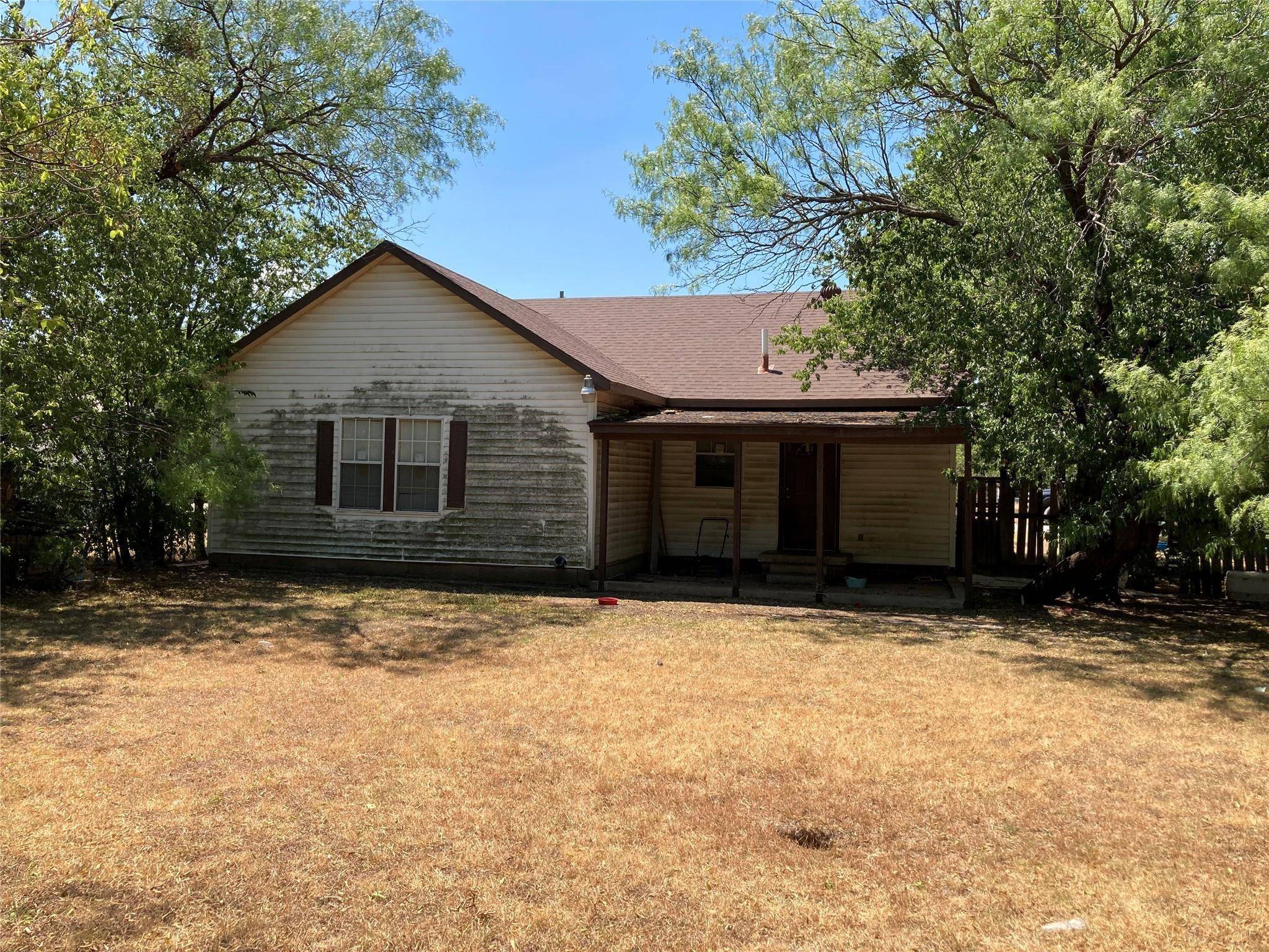 Mineral Wells, TX 76067,1005 8 1/2 Street