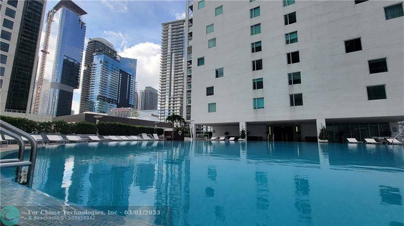 Miami, FL 33131,500 Brickell Ave #LPH-4104