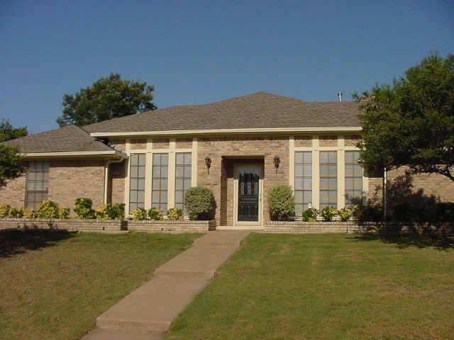 Dallas, TX 75231,7211 Pleasant View Drive