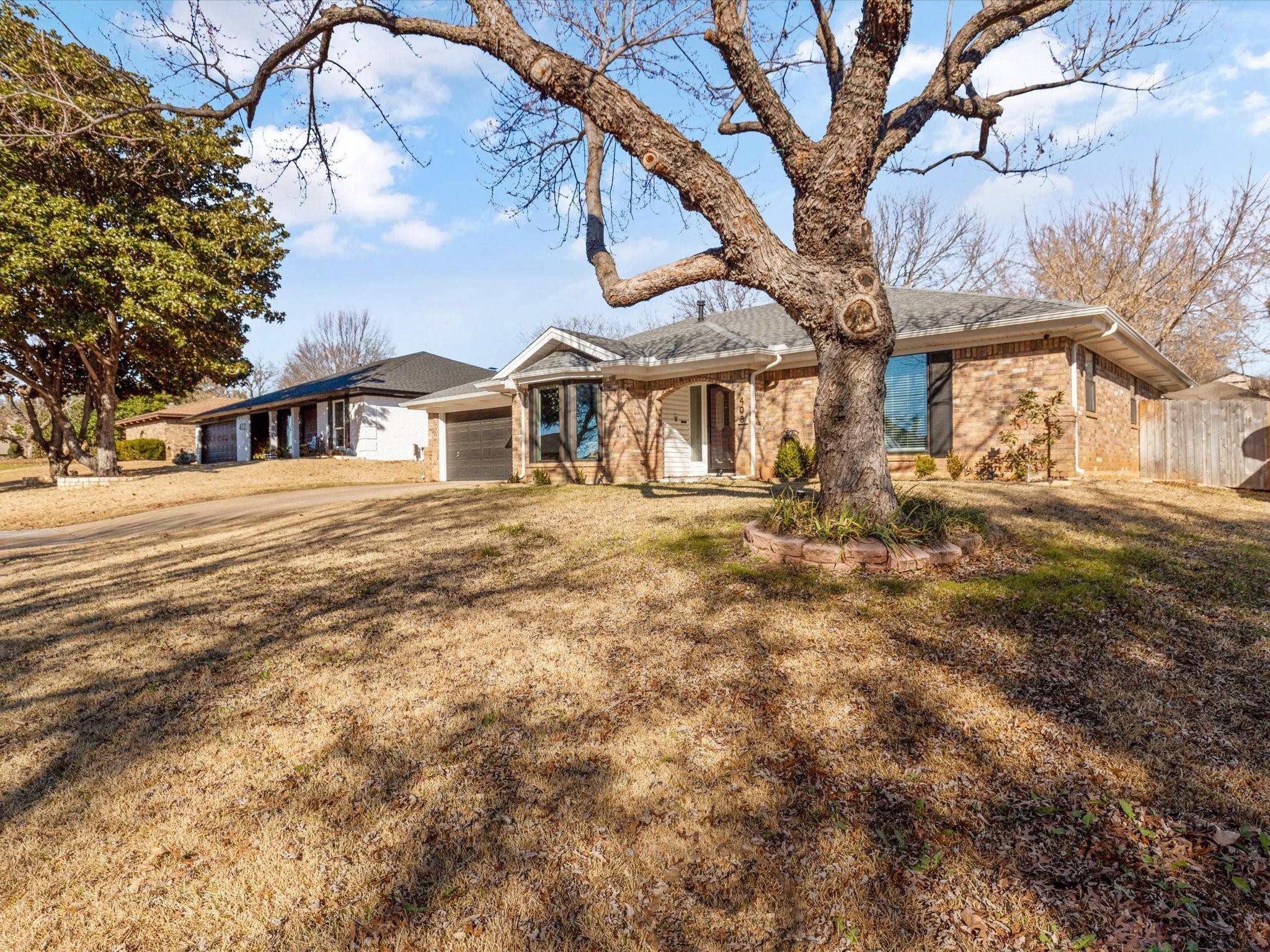 Hurst, TX 76054,408 Mountainview Drive