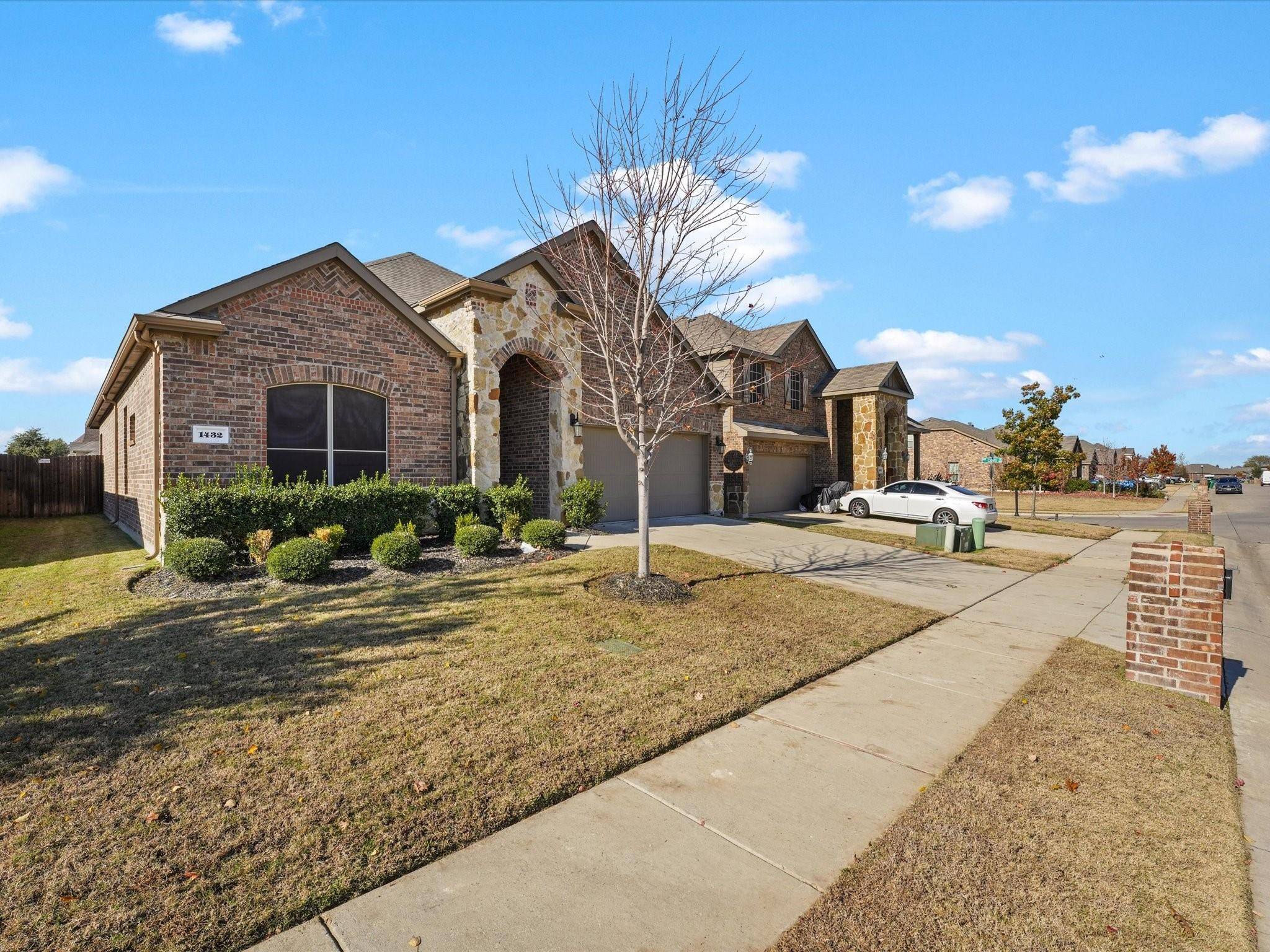 Aubrey, TX 76227,1432 Cheyenne Drive