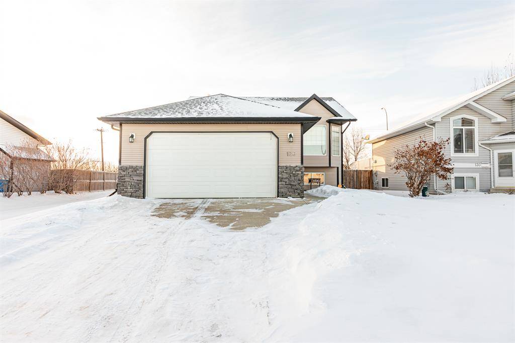 Red Deer, AB T4P 3X6,126 Kidd Close