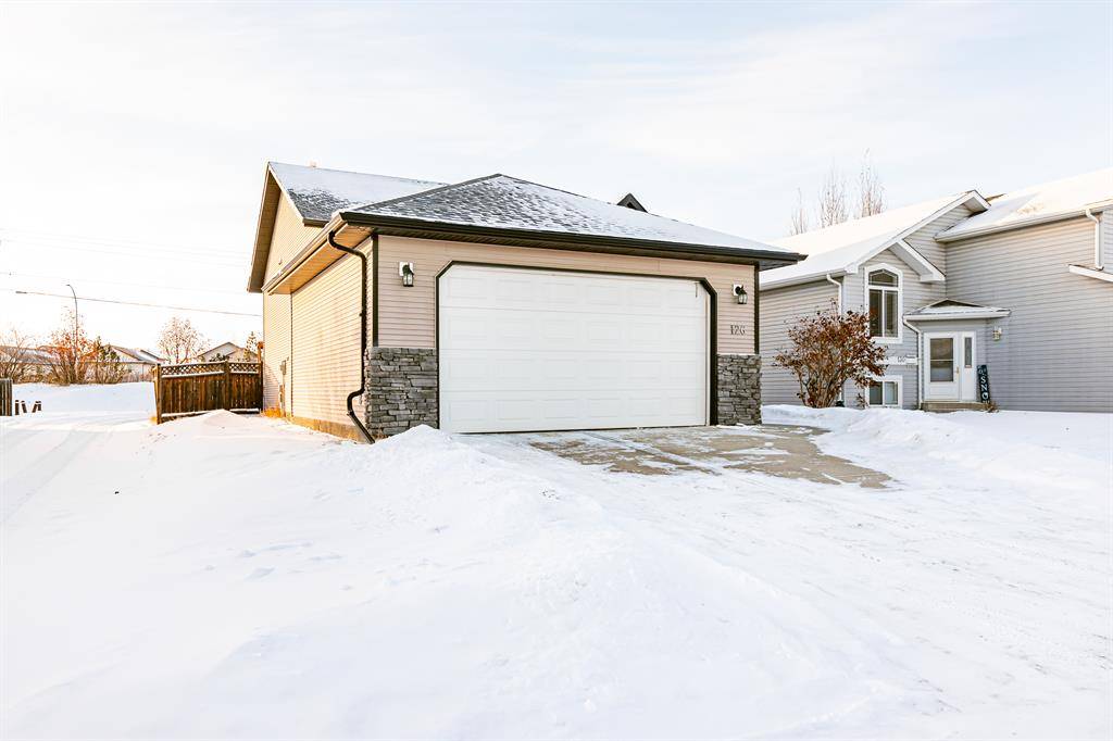 Red Deer, AB T4P 3X6,126 Kidd Close