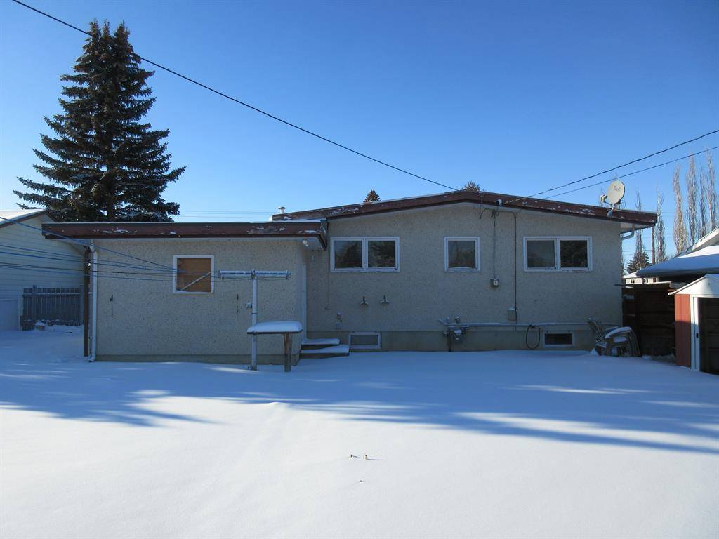 Taber, AB T1G 1K6,5707 50 ST