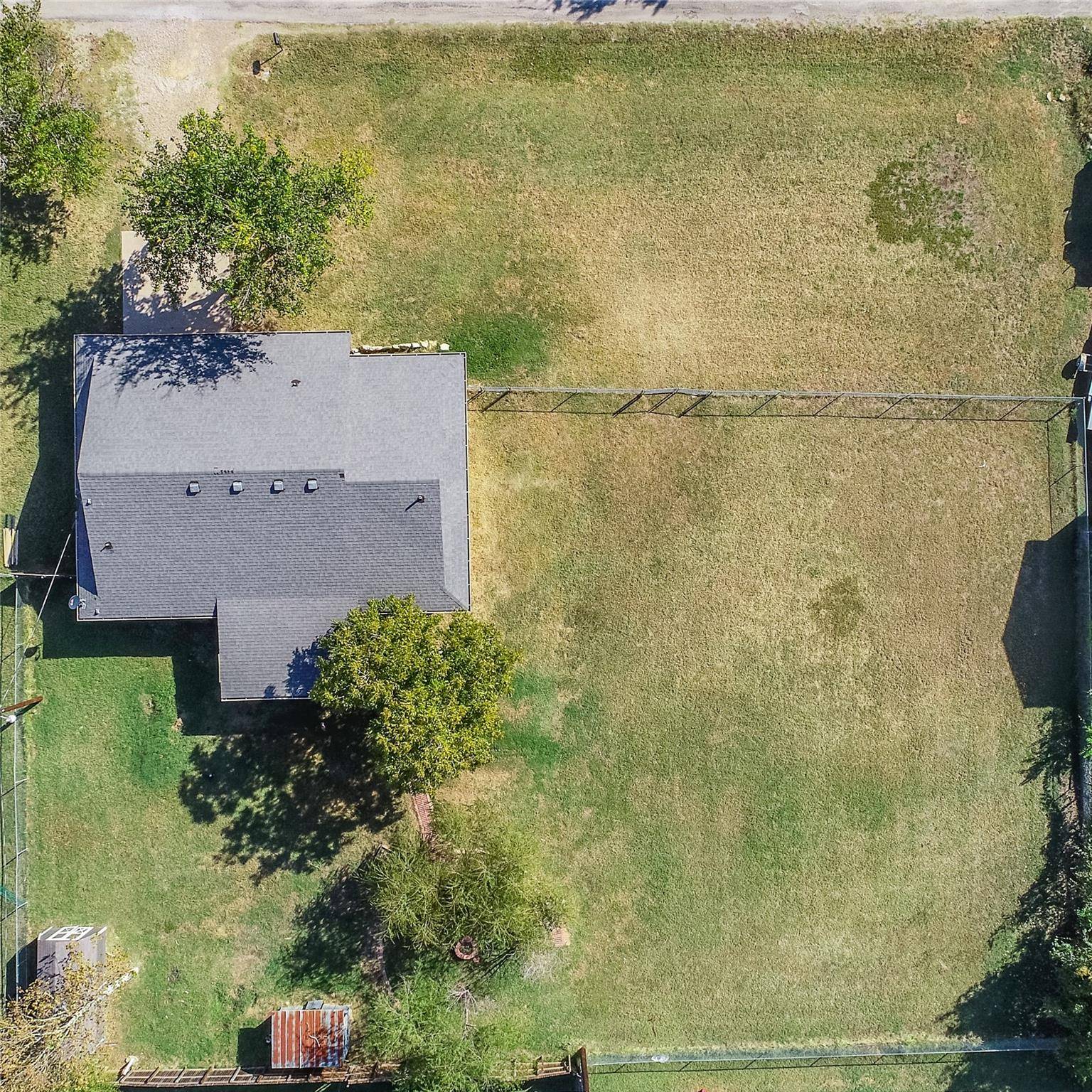 Azle, TX 76020,413 Birchwood Street