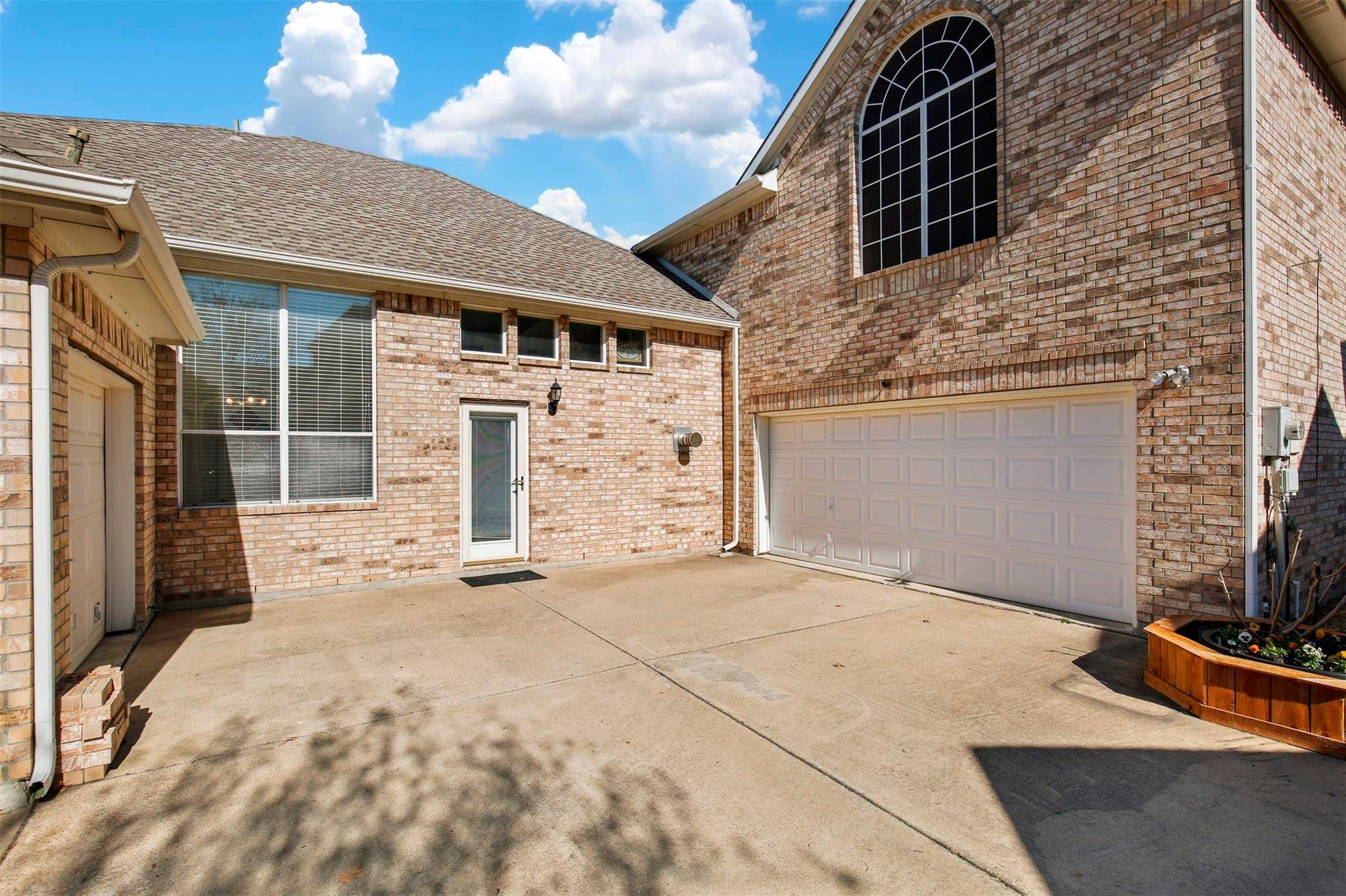 Rowlett, TX 75089,8206 Lighthouse Drive