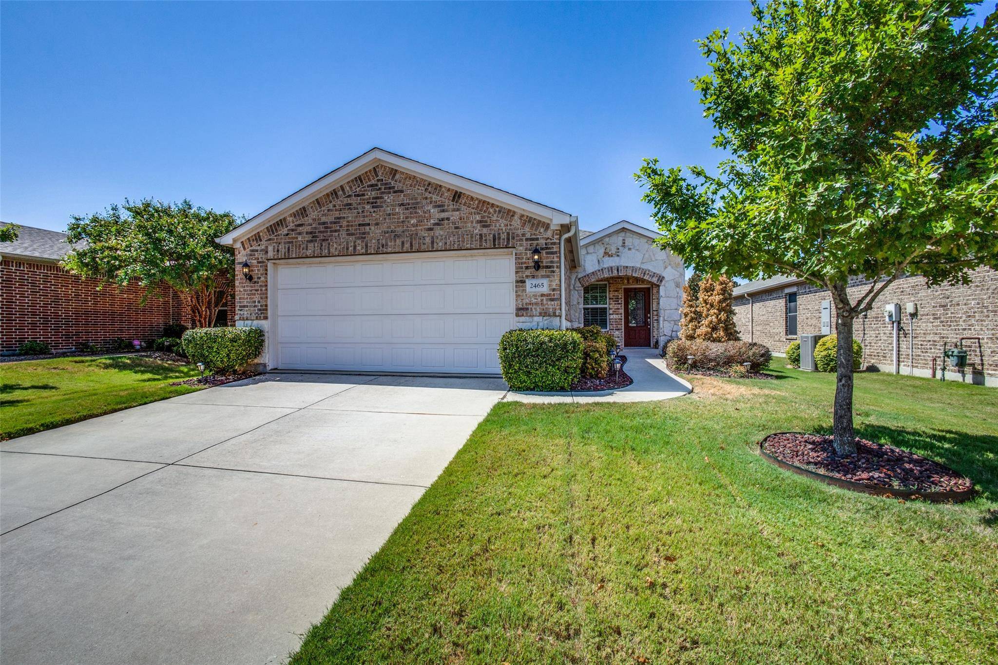 Frisco, TX 75036,2465 Honeybee Lane